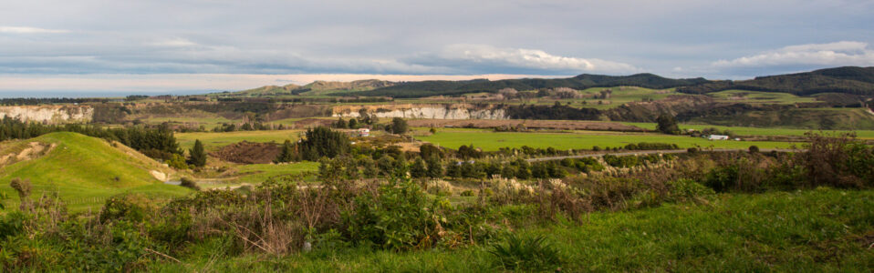 Land Hawkes Bay Valley Panorama